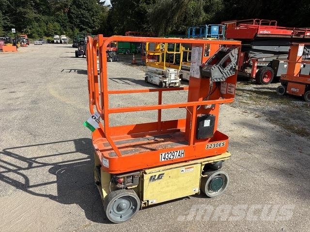JLG 1230ES Personenliften en invalideliften