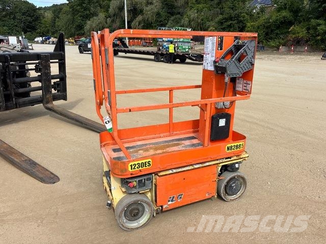 JLG 1230ES Used Personnel lifts and access elevators