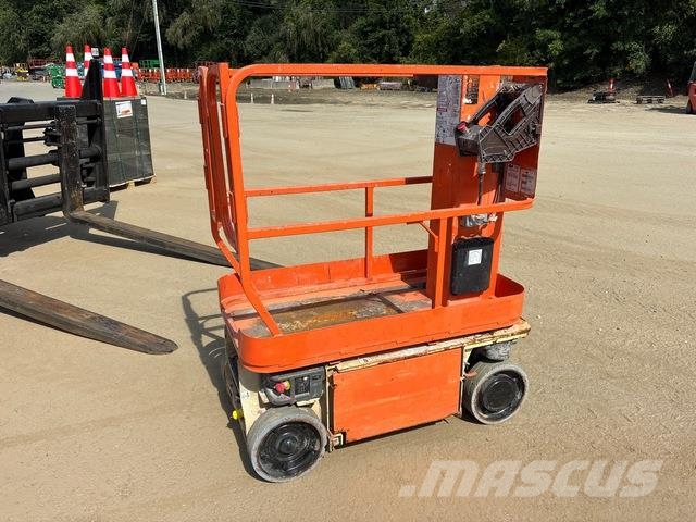 JLG 1230ES Used Personnel lifts and access elevators