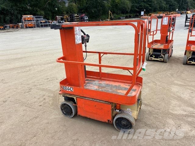JLG 1230ES Used Personnel lifts and access elevators