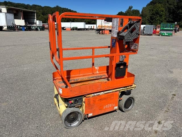 JLG 1230ES Вертикални мачтови повдигачи