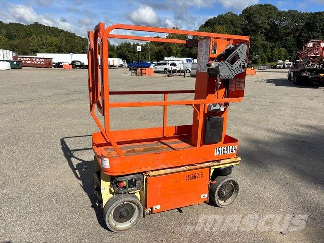 JLG 1230ES Jarbolne penjajuće platforme