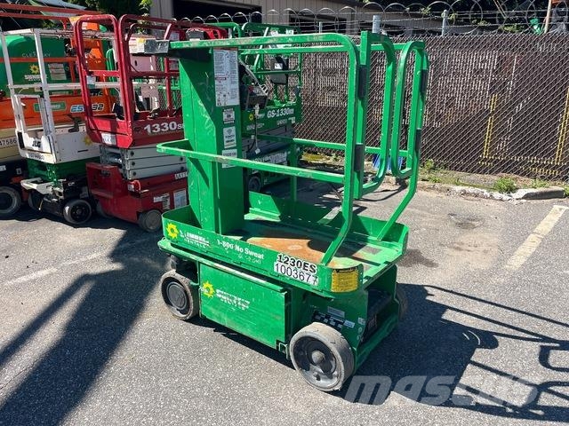 JLG 1230ES Вертикални мачтови повдигачи
