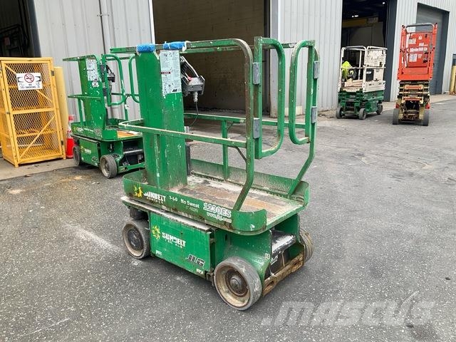 JLG 1230ES Vertikalna dvigala