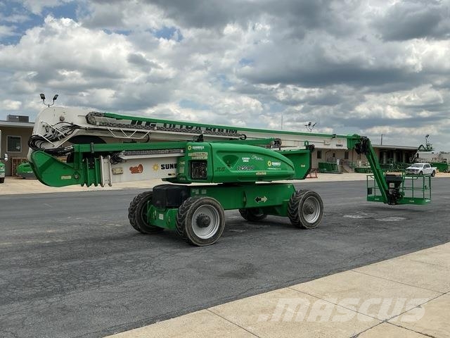 JLG 1250AJP Nacele cu brat articulat