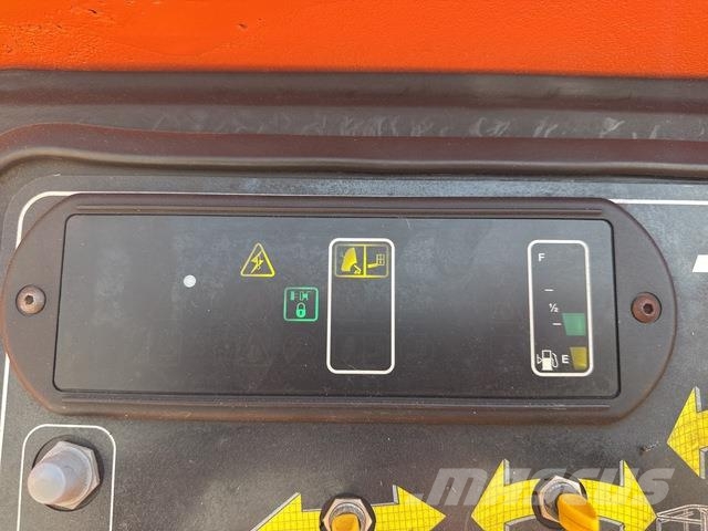 JLG 1250AJP رافعات سلة مفصلية
