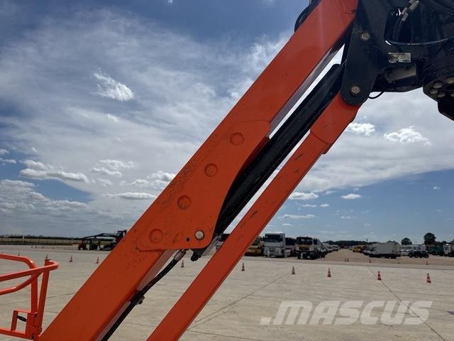 JLG 1250AJP رافعات سلة مفصلية