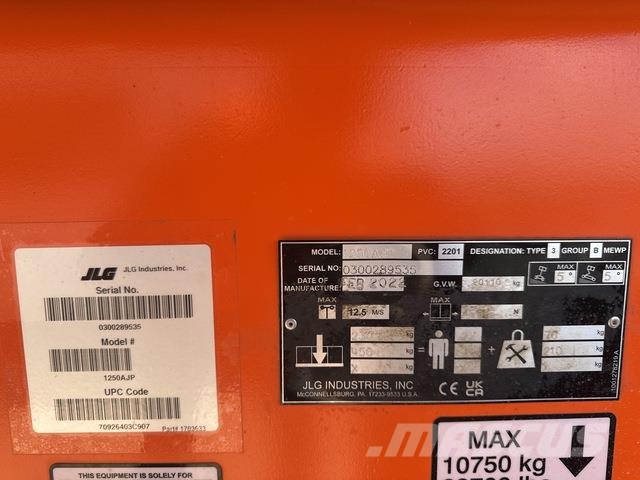 JLG 1250AJP رافعات سلة مفصلية