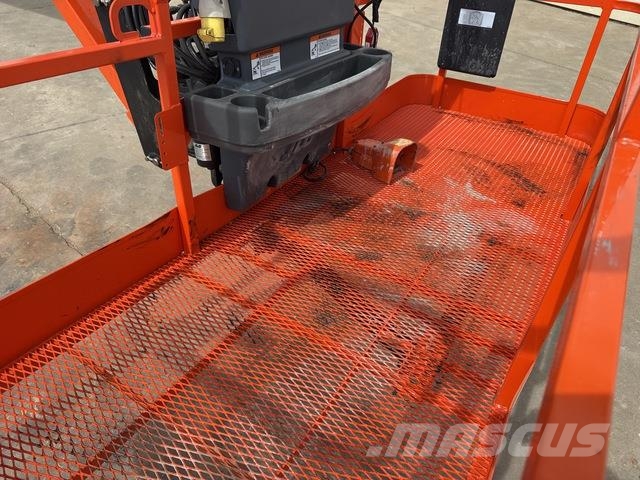 JLG 1250AJP رافعات سلة مفصلية