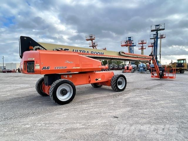 JLG 1350SJP Teleskoop poomtõstukid