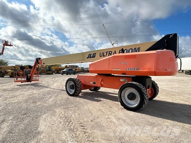 JLG 1350SJP Teleskoop poomtõstukid