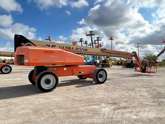 JLG 1350SJP Teleskoop poomtõstukid