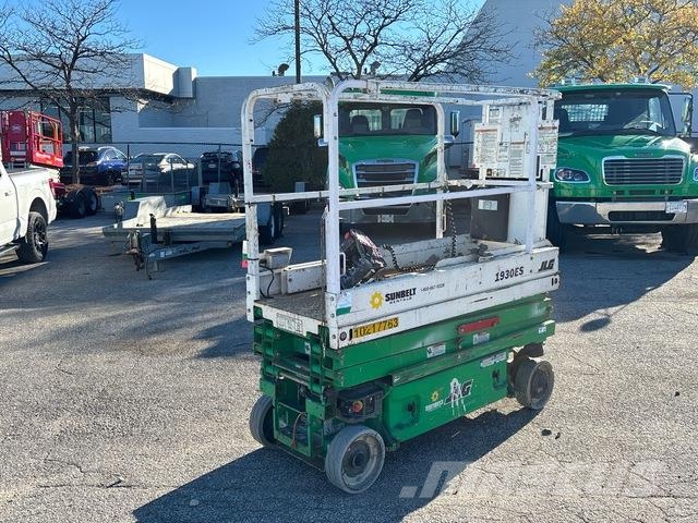 JLG 1930 ES Scissor lifts
