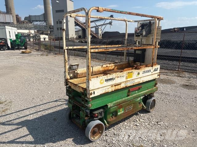 JLG 1930ES Škaraste platforme