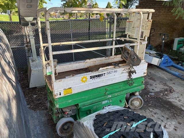 JLG 1930ES 剪叉式升降机
