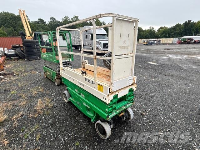 JLG 1930ES 剪叉式升降机