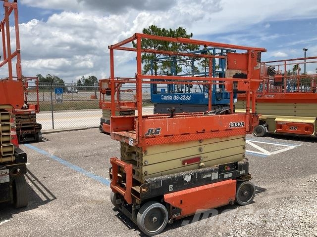 JLG 1932R Saxliftar