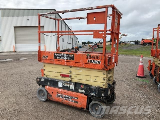 JLG 1932R Scissor lifts