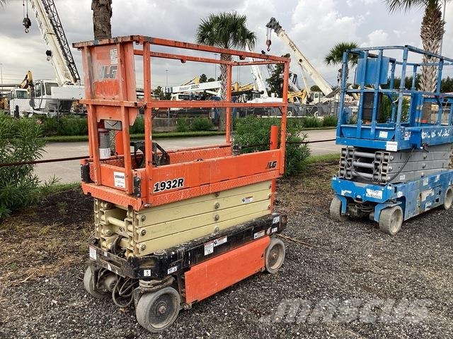 JLG 1932R 剪叉式升降机