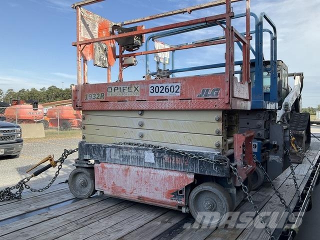 JLG 1932R Scissor lifts