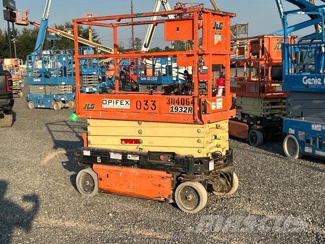 JLG 1932R 剪叉式升降机