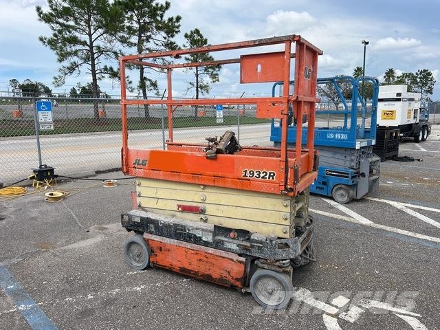 JLG 1932R 剪叉式升降机