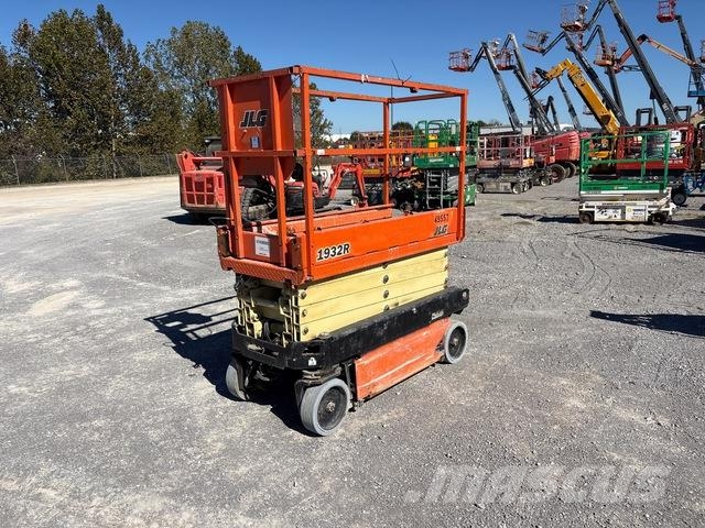 JLG 1932R Scissor lifts