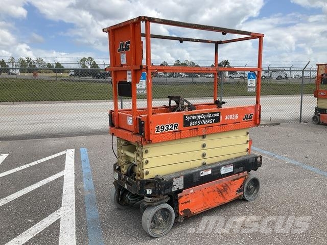 JLG 1932R 剪叉式升降机