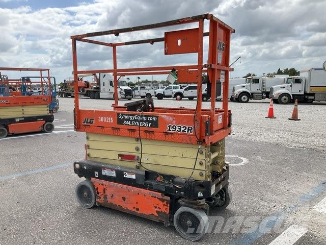 JLG 1932R 剪叉式升降机