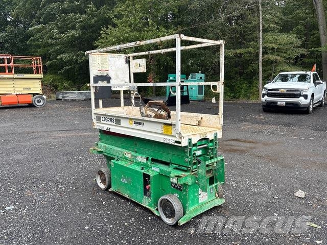 JLG 1932RS 剪叉式升降机