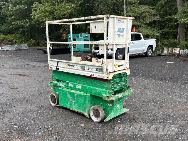 JLG 1932RS 剪叉式升降机