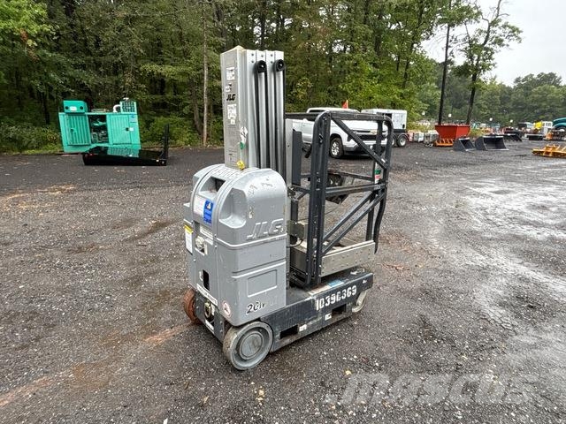 JLG 20MVL 垂直昇降型リフト