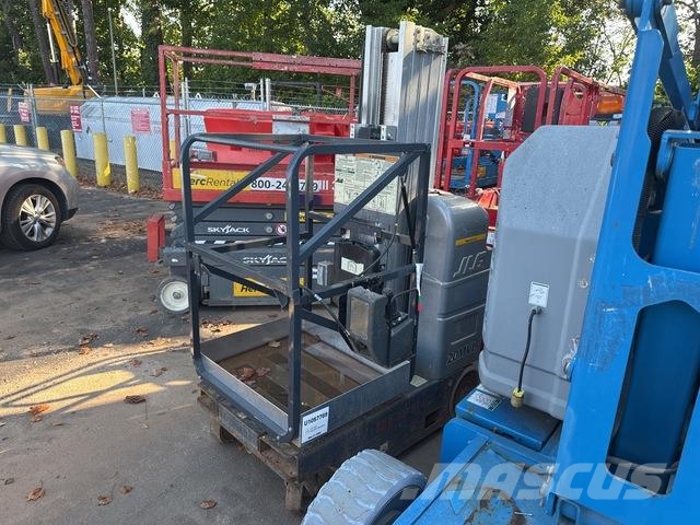 JLG 20MVL 垂直升降工作台