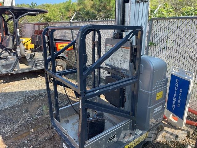 JLG 20MVL Vertical mast lifts