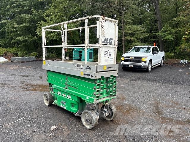JLG 2630ES Makasli platformlar