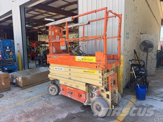 JLG 2632ES シザースリフト