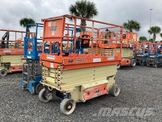 JLG 2646ES 剪叉式升降机