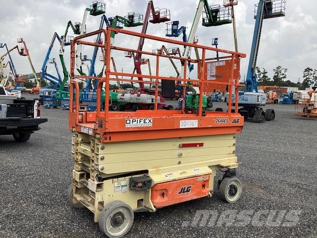 JLG 2646ES 剪叉式升降机