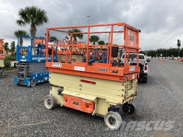 JLG 2646ES 剪叉式升降机