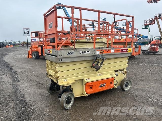 JLG 2646ES 剪式升降機