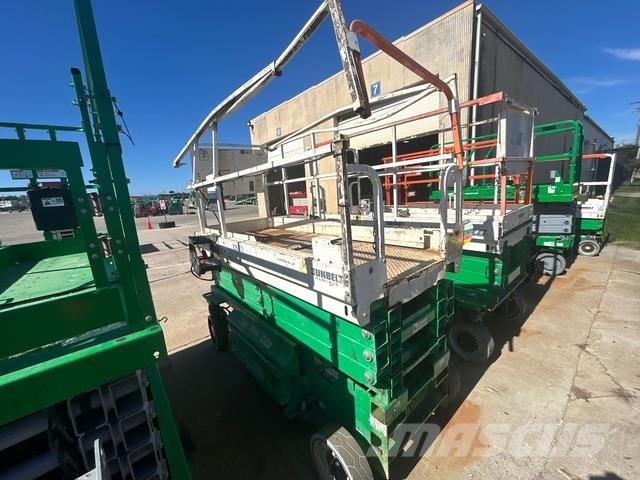 JLG 3246ES 剪式升降機