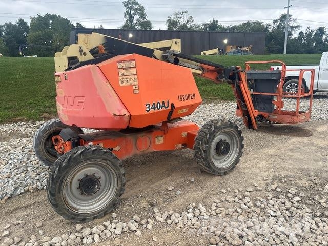 JLG 340AJ Körüklü personel platformları
