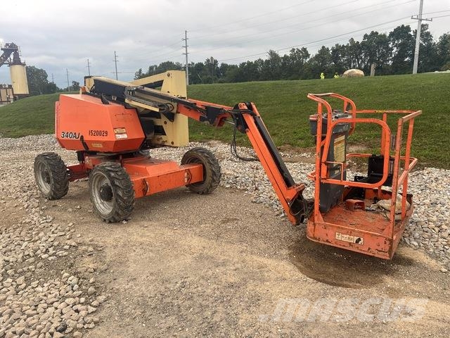 JLG 340AJ Körüklü personel platformları