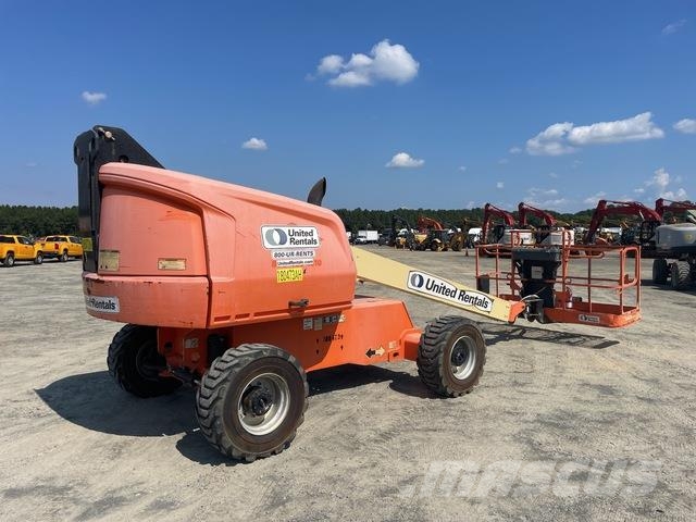 JLG 400S Teleskopik personel platformları