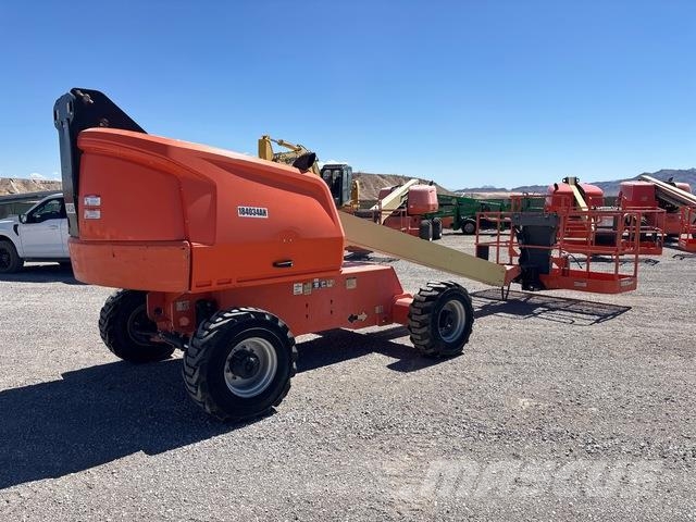 JLG 400S Telescopic boom lifts