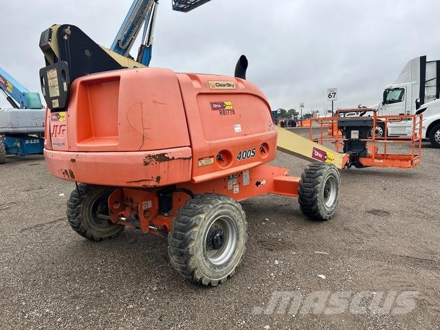 JLG 400S Teleskopické plošiny