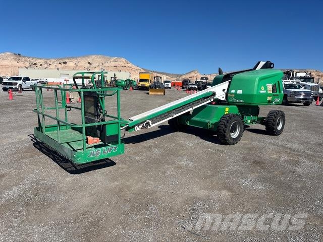 JLG 400S Telescopic boom lifts