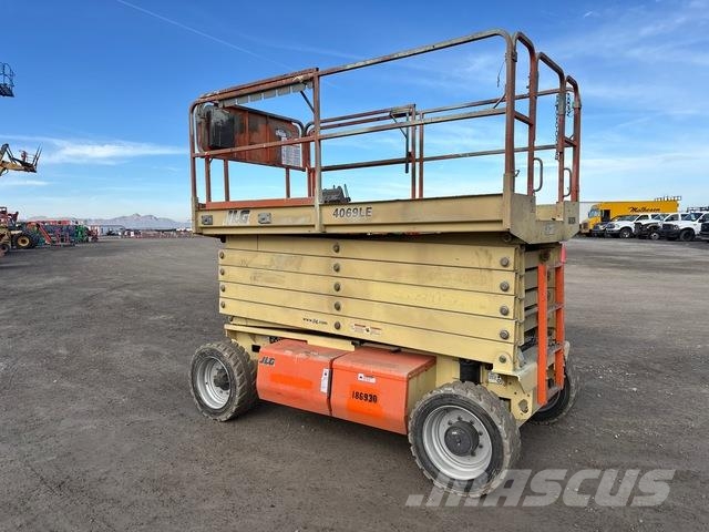 JLG 4069LE Käärtõstukid