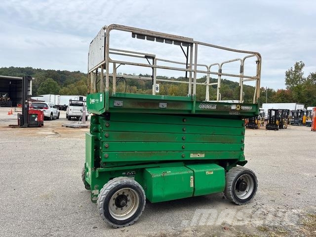 JLG 4069LE Saksilavat