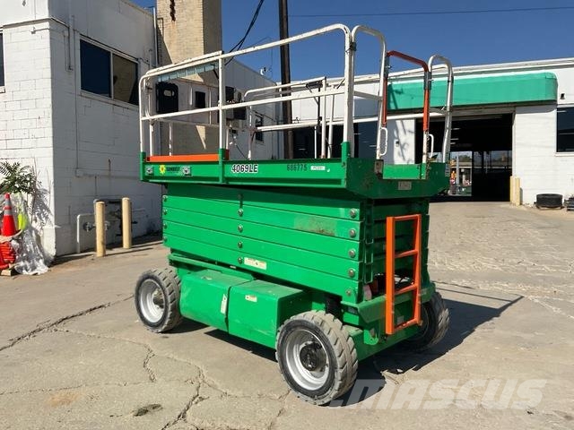 JLG 4069LE Ножничные подъемники